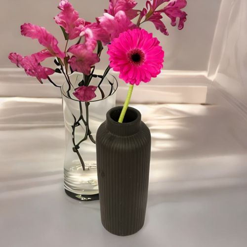 Super99 Ceramic Designer Flower Vase for Artificial /Real Flowers Home Decoration |  Laminate/Matt finish|Flower Vase for Living Room Decor Corner |Ceramic Flower Vases | Black - Weight - 560gm Size- 23cmX8cm