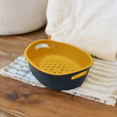Super 99 Big Vegetable, Fruit, Rice Wash Sieve Plastic Washing Bowl Basket with Handle (Multicolour)